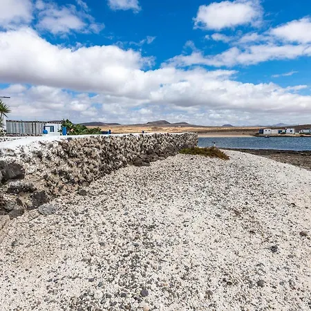 Vista Paraiso, Sea Breeze Facing The Sea Апартаменты *