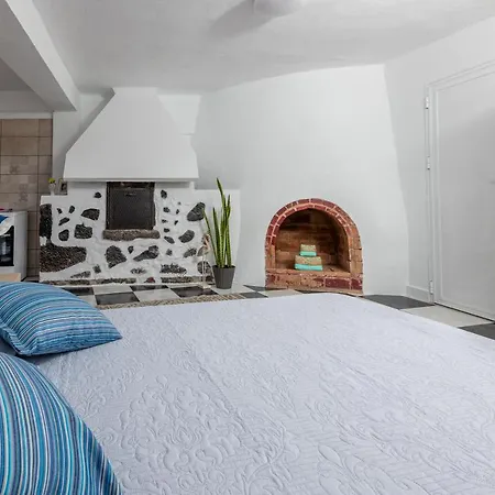 Vista Paraiso, Sea Breeze Facing The Sea Апартаменты *